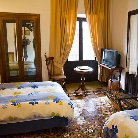 Hotel La Casona Del Abuelo Parra Villanueva De Los Infantes